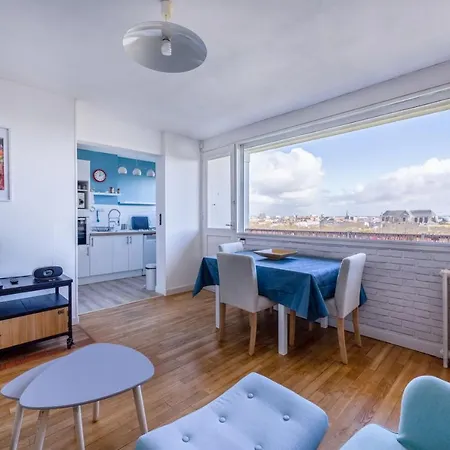 Hébergement de vacances Bel Avec Place De Parking Et Balcon *